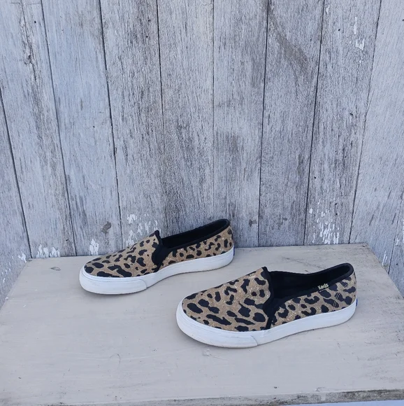 KEDS Womens 7 Slip On Dream Foam Double Decker Sneakers Tennis Shoes  Leopard - Picture 2 of 8